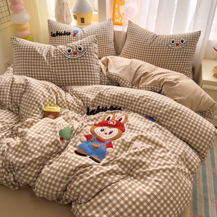 91家纺网 家纺一手货源 找家纺 易辰美 2025新款水洗棉毛巾绣卡通四件套 拉布布