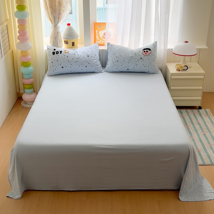 91家纺网 家纺一手货源 找家纺 易辰美 2025新款水洗棉毛巾绣卡通四件套 小新与大白