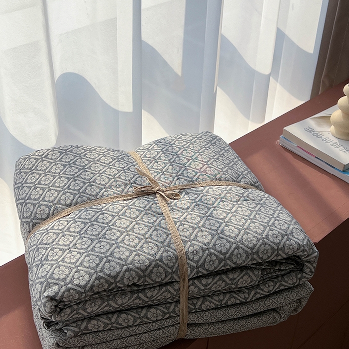 91家纺网 家纺一手货源 找家纺 贝尔 2025新款棉麻色织提花双层纱简单款四件套 简单款-铃兰深色