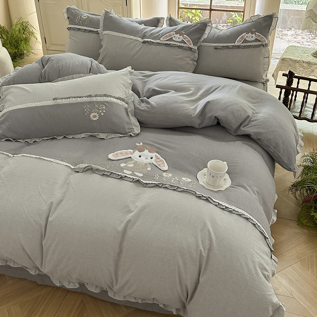 艾唯希家纺 2025新款全棉纯棉色织小提花工艺四件套-开心兔系列 开心兔-灰