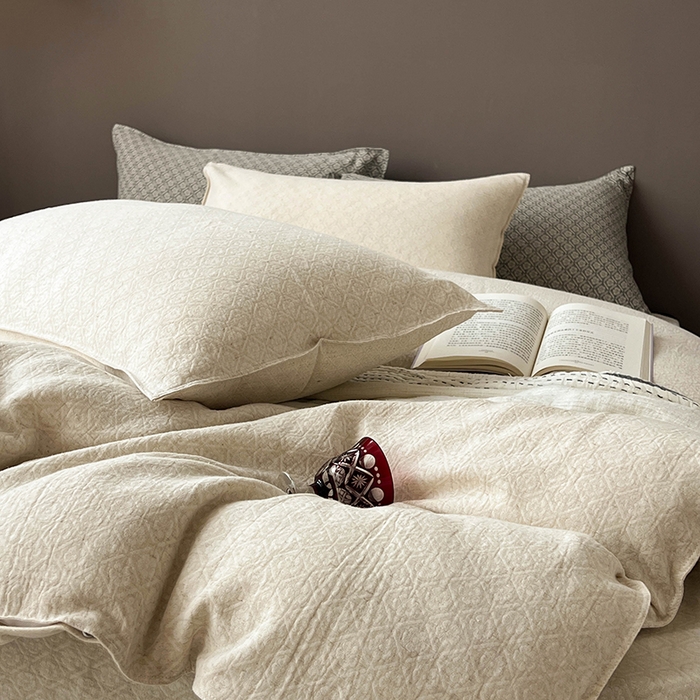 91家纺网 家纺一手货源 找家纺 贝尔 2025新款棉麻色织提花双层纱简单款四件套 简单款-铃兰浅色