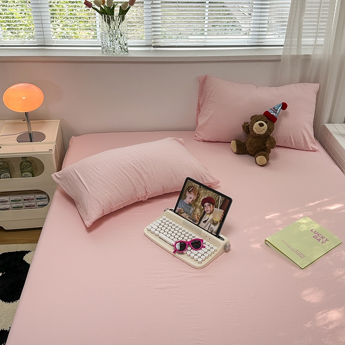 91家纺网 家纺一手货源 找家纺 觅妮家纺 2025新款A类水洗棉韩系ins床笠三件套 纯粉