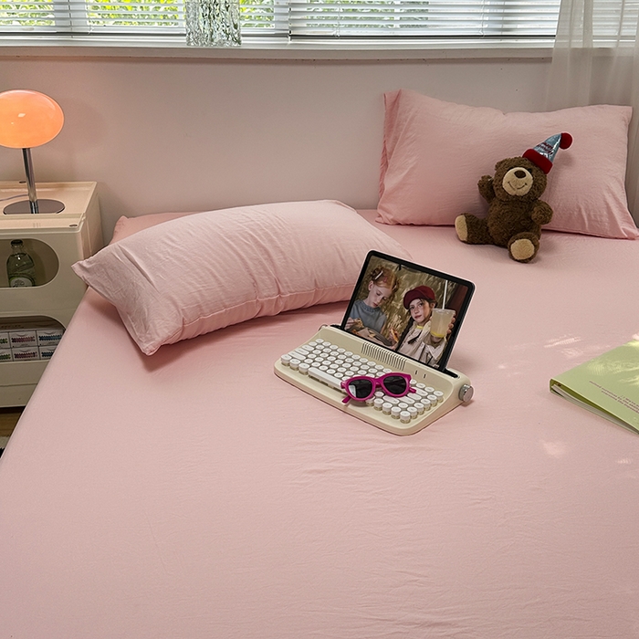 91家纺网 家纺一手货源 找家纺 觅妮家纺 2025新款A类水洗棉韩系ins床笠三件套 纯粉