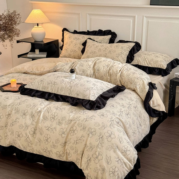 91家纺网 家纺一手货源 找家纺 宅家居 2025新款轻法式小香风灯芯绒提花立体韩版花边牛奶绒四件套-影棚风 百合