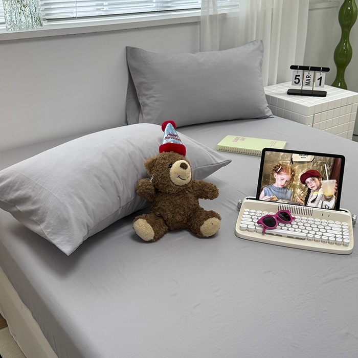 91家纺网 家纺一手货源 找家纺 觅妮家纺 2025新款A类水洗棉韩系ins床笠三件套 纯灰