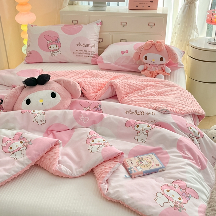 91家纺网 家纺一手货源 找家纺 暮思家居 2025新款正版授权三丽鸥A版纯棉B版安抚豆豆绒春秋被冬被豆豆被被子被芯系列 豆豆被-圈圈美乐蒂