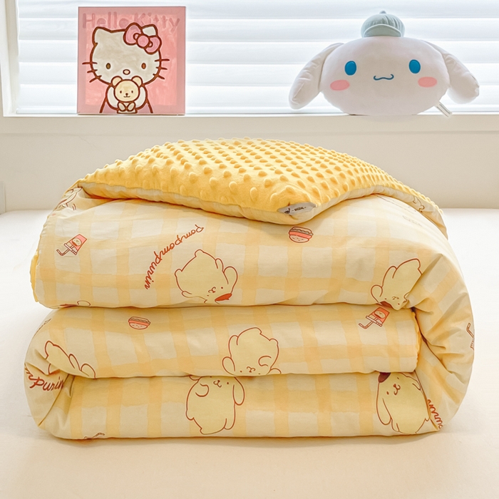 91家纺网 家纺一手货源 找家纺 暮思家居 2025新款正版授权三丽鸥A版纯棉B版安抚豆豆绒春秋被冬被豆豆被被子被芯系列 豆豆被-焦糖布丁狗