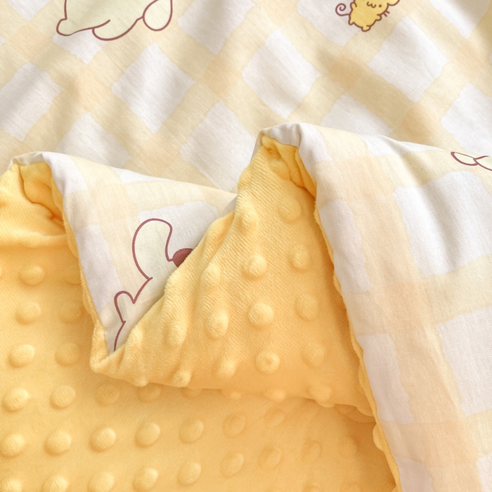 91家纺网 家纺一手货源 找家纺 暮思家居 2025新款正版授权三丽鸥A版纯棉B版安抚豆豆绒春秋被冬被豆豆被被子被芯系列 豆豆被-焦糖布丁狗