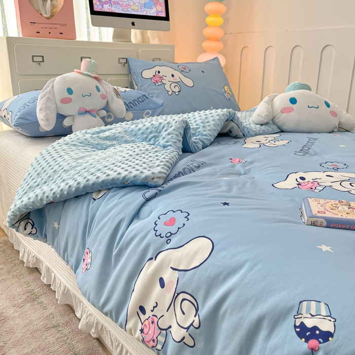 91家纺网 家纺一手货源 找家纺 暮思家居 2025新款正版授权三丽鸥A版纯棉B版安抚豆豆绒春秋被冬被豆豆被被子被芯系列 豆豆被-甜品玉桂狗