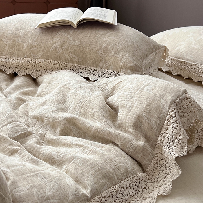 91家纺网 家纺一手货源 找家纺 （总）贝尔 2025新款棉麻色织提花双层纱镂空花边款四件套