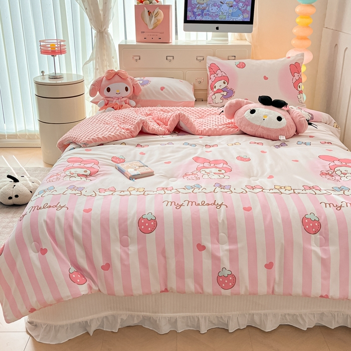 91家纺网 家纺一手货源 找家纺 暮思家居 2025新款正版授权三丽鸥A版纯棉B版安抚豆豆绒春秋被冬被豆豆被被子被芯系列 豆豆被-洋娃娃美乐蒂