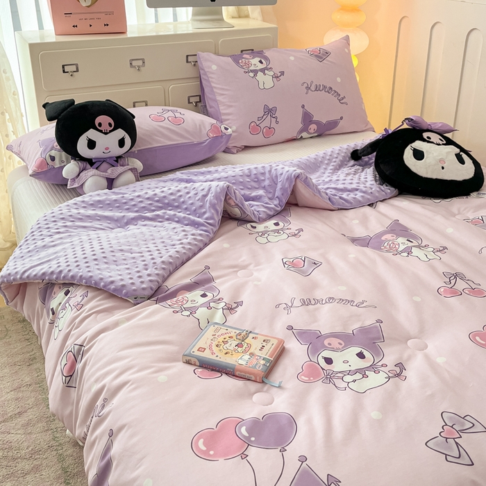 91家纺网 家纺一手货源 找家纺 暮思家居 2025新款正版授权三丽鸥A版纯棉B版安抚豆豆绒春秋被冬被豆豆被被子被芯系列 豆豆被-气球库洛米