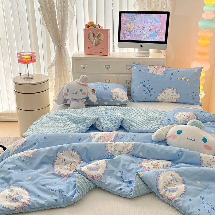 91家纺网 家纺一手货源 找家纺 暮思家居 2025新款正版授权三丽鸥A版纯棉B版安抚豆豆绒春秋被冬被豆豆被被子被芯系列 豆豆被-蓝色玉桂狗