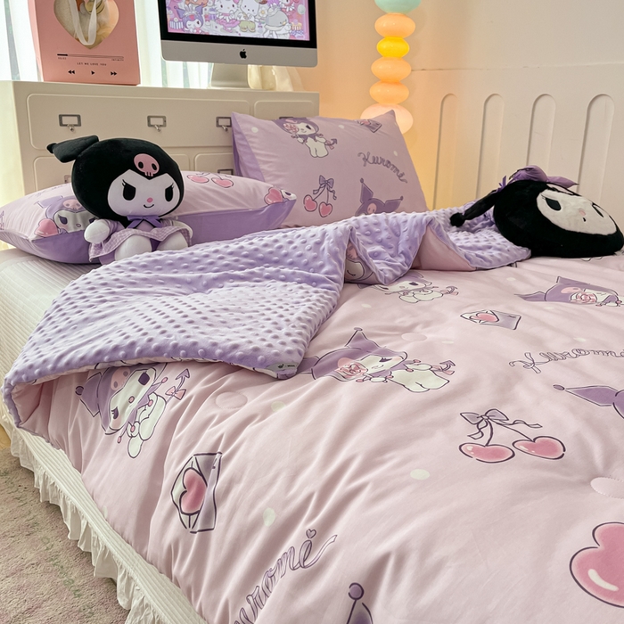 91家纺网 家纺一手货源 找家纺 暮思家居 2025新款正版授权三丽鸥A版纯棉B版安抚豆豆绒春秋被冬被豆豆被被子被芯系列 豆豆被-气球库洛米