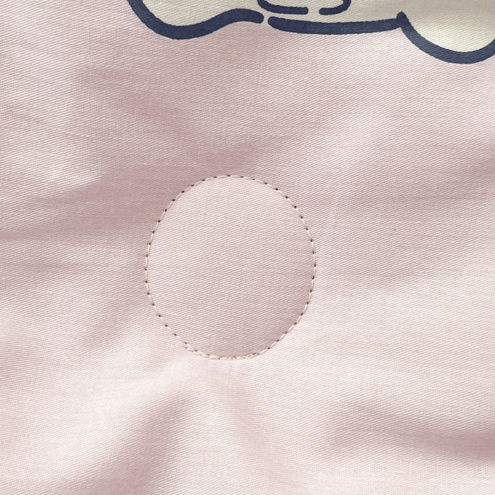 91家纺网 家纺一手货源 找家纺 暮思家居 2025新款正版授权三丽鸥A版纯棉B版安抚豆豆绒春秋被冬被豆豆被被子被芯系列 豆豆被-甜甜库洛米