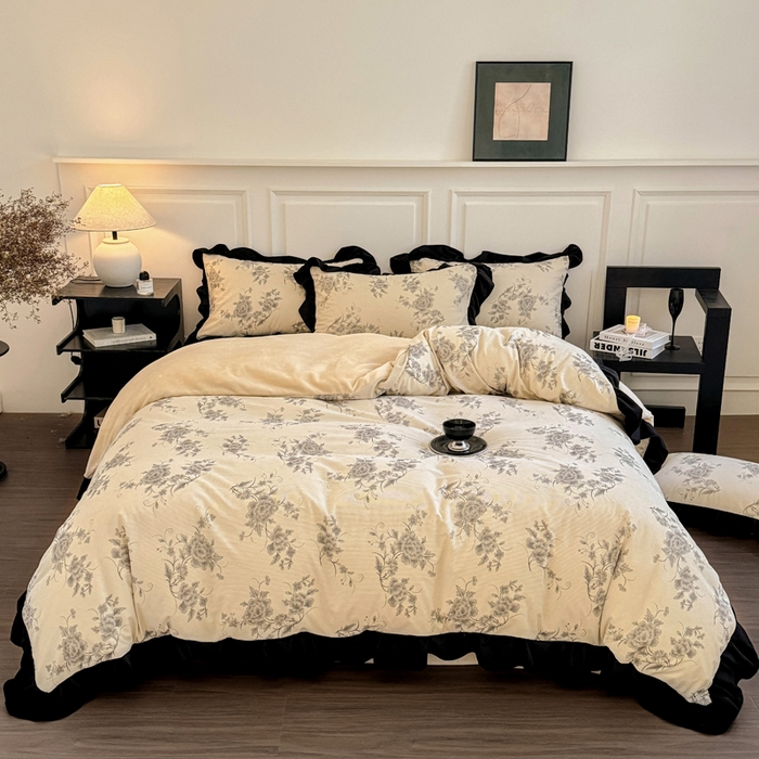 91家纺网 家纺一手货源 找家纺 宅家居 2025新款轻法式小香风灯芯绒提花立体韩版花边牛奶绒四件套-影棚风 牡丹