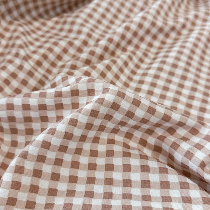 91家纺网 家纺一手货源 找家纺 觅妮家纺 2025新款A类水洗棉韩系ins床笠三件套 豆粉小格