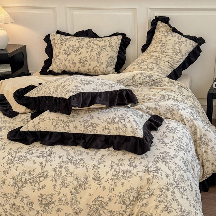 91家纺网 家纺一手货源 找家纺 宅家居 2025新款轻法式小香风灯芯绒提花立体韩版花边牛奶绒四件套-影棚风 喜鹊