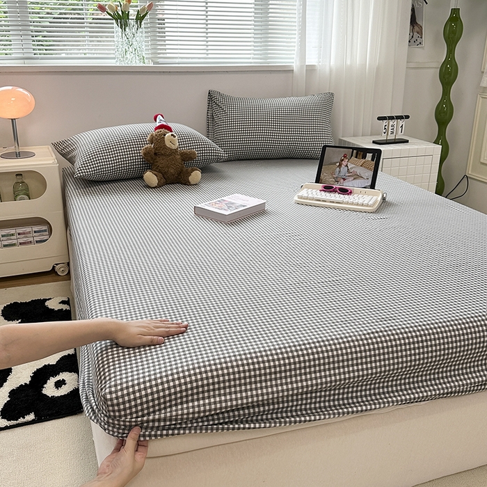 91家纺网 家纺一手货源 找家纺 觅妮家纺 2025新款A类水洗棉韩系ins床笠三件套 黑白小格