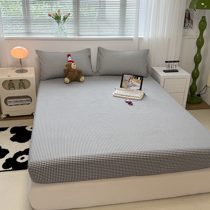 91家纺网 家纺一手货源 找家纺 觅妮家纺 2025新款A类水洗棉韩系ins床笠三件套 黑白小格