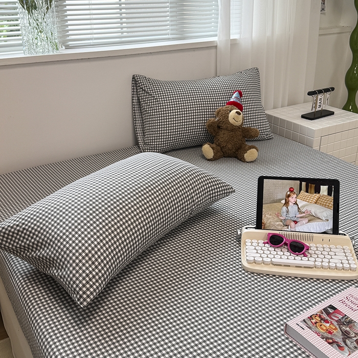 91家纺网 家纺一手货源 找家纺 觅妮家纺 2025新款A类水洗棉韩系ins床笠三件套 黑白小格