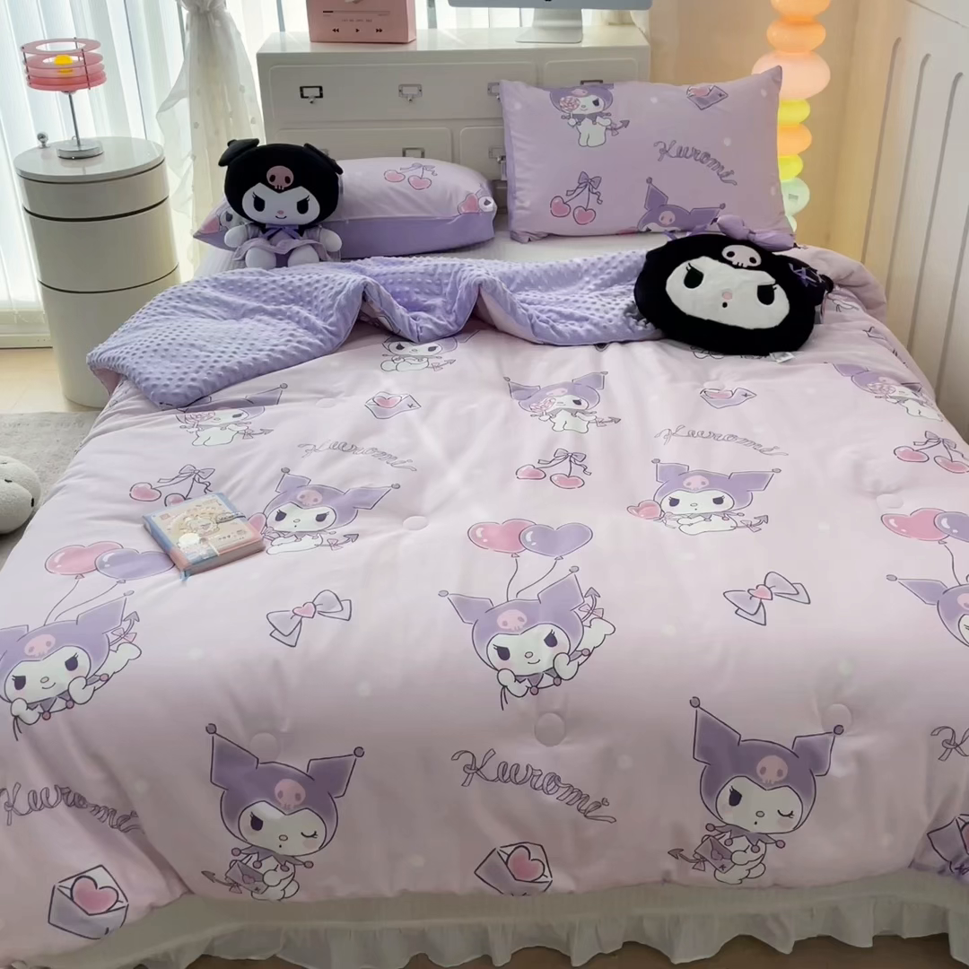 91家纺网 家纺一手货源 找家纺 暮思家居 2025新款正版授权三丽鸥A版纯棉B版安抚豆豆绒春秋被冬被豆豆被被子被芯系列 豆豆被-气球库洛米