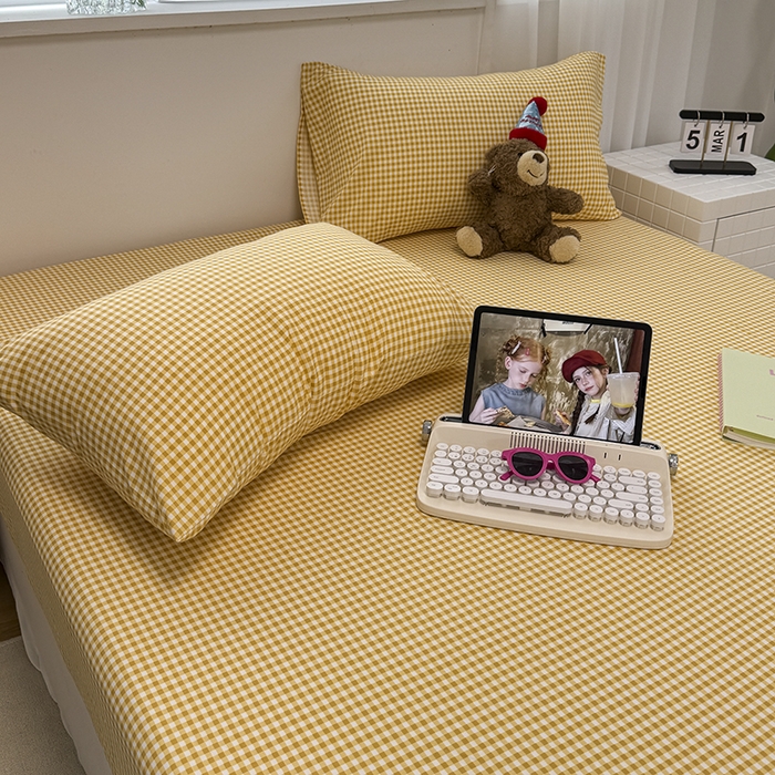 91家纺网 家纺一手货源 找家纺 觅妮家纺 2025新款A类水洗棉韩系ins床笠三件套 黄小格