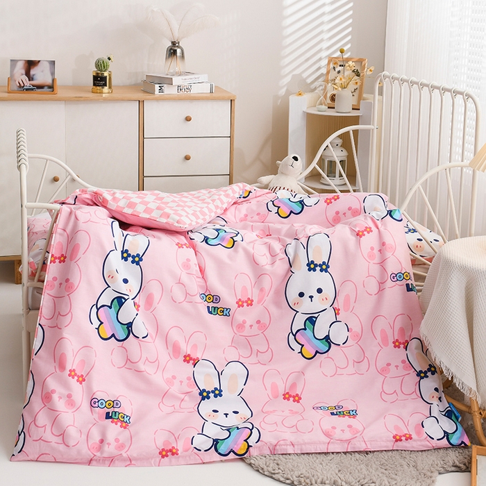 91家纺网 家纺一手货源 找家纺 梵赫家纺 2025新款全棉小版三件套 幸运兔