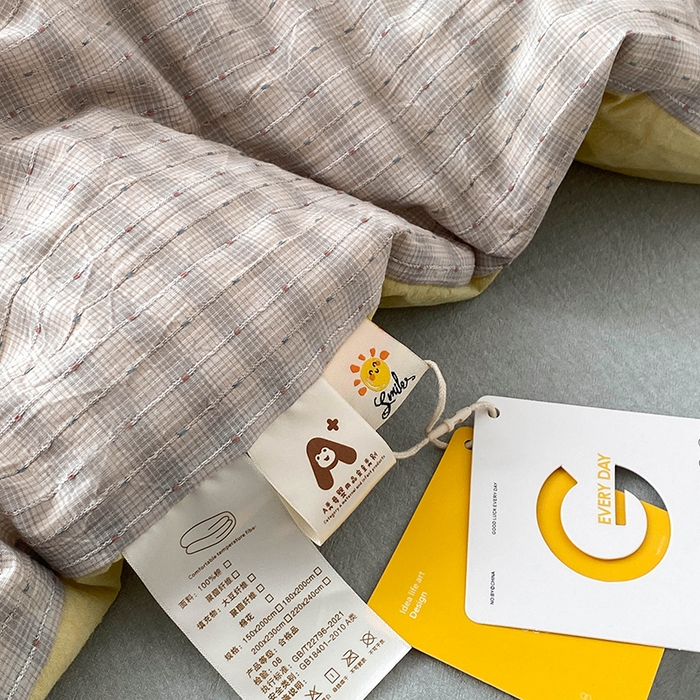 91家纺网 家纺一手货源 找家纺 （总）贝尔 2025新款全棉色织提花贴布绣大豆被  被子被芯