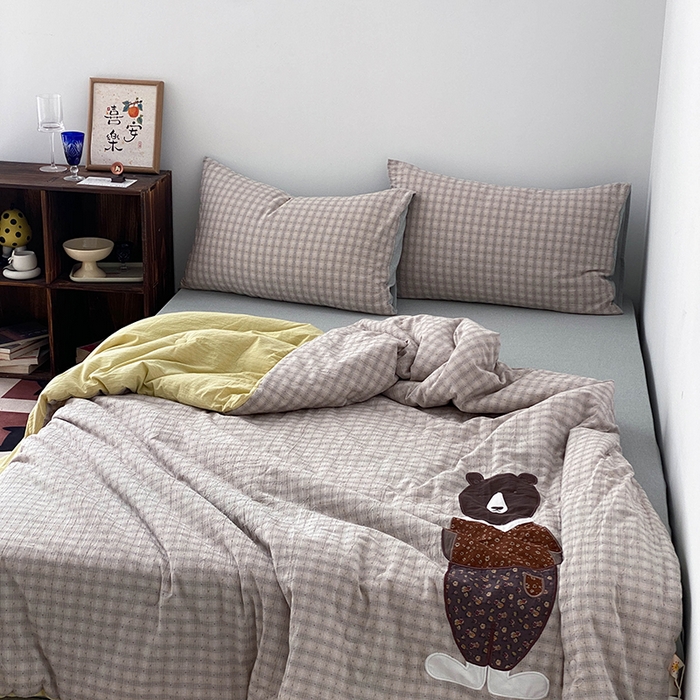 91家纺网 家纺一手货源 找家纺 （总）贝尔 2025新款全棉色织提花贴布绣四件套