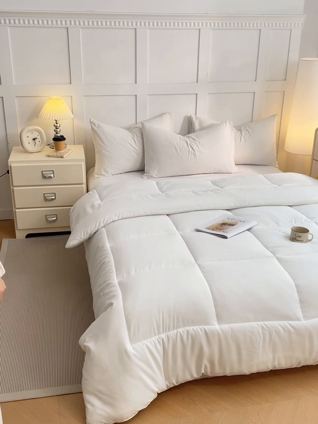 91家纺网 家纺一手货源 找家纺 VIP被业 2025新款磨毛纯色冬被四季被子大豆棉被子被芯 白色