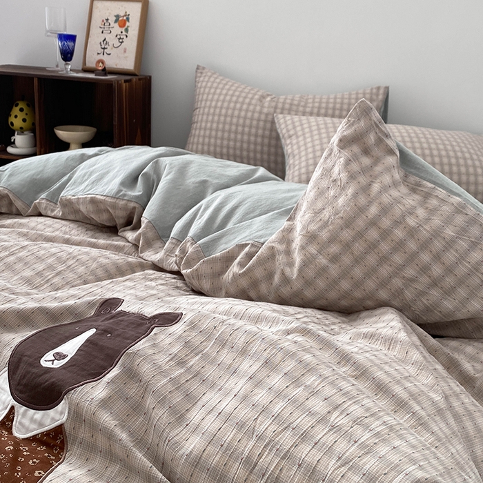 91家纺网 家纺一手货源 找家纺 贝尔 2025新款全棉色织提花贴布绣四件套 鲜芋奶绿