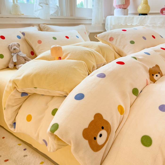 摩妮卡 摩妮卡 2025新款加厚款小清新牛奶绒印花四件套床单款床笠单被套 波点熊