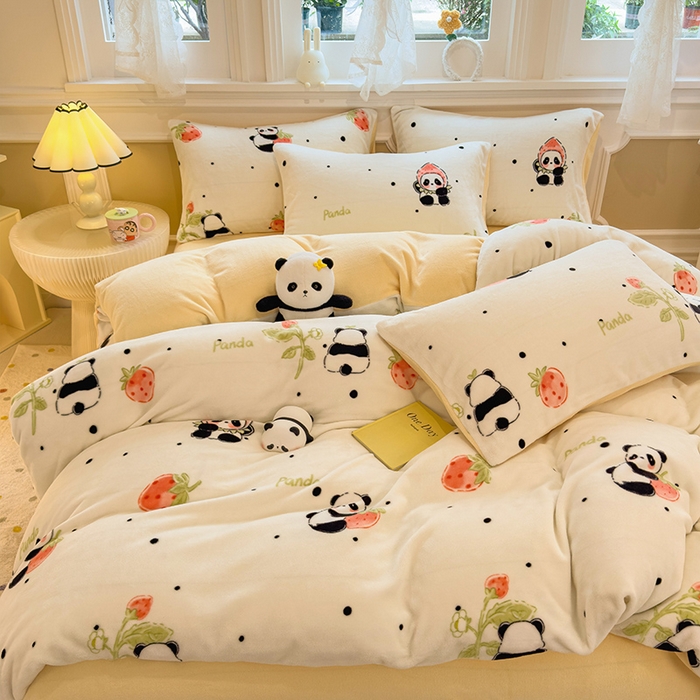 91家纺网 家纺一手货源 找家纺 摩妮卡 摩妮卡 2025新款加厚款小清新牛奶绒印花四件套床单款床笠单被套 草莓熊猫
