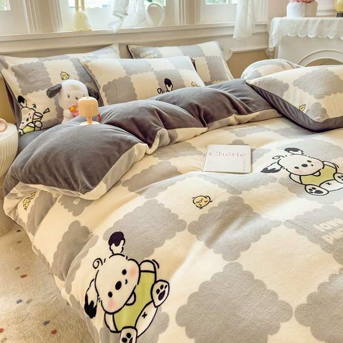 91家纺网 家纺一手货源 找家纺 摩妮卡 摩妮卡 2025新款加厚款小清新牛奶绒印花四件套床单款床笠单被套 格子狗