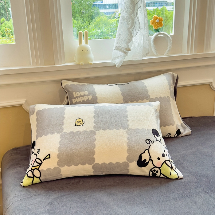 91家纺网 家纺一手货源 找家纺 摩妮卡 摩妮卡 2025新款加厚款小清新牛奶绒印花四件套床单款床笠单被套 格子狗