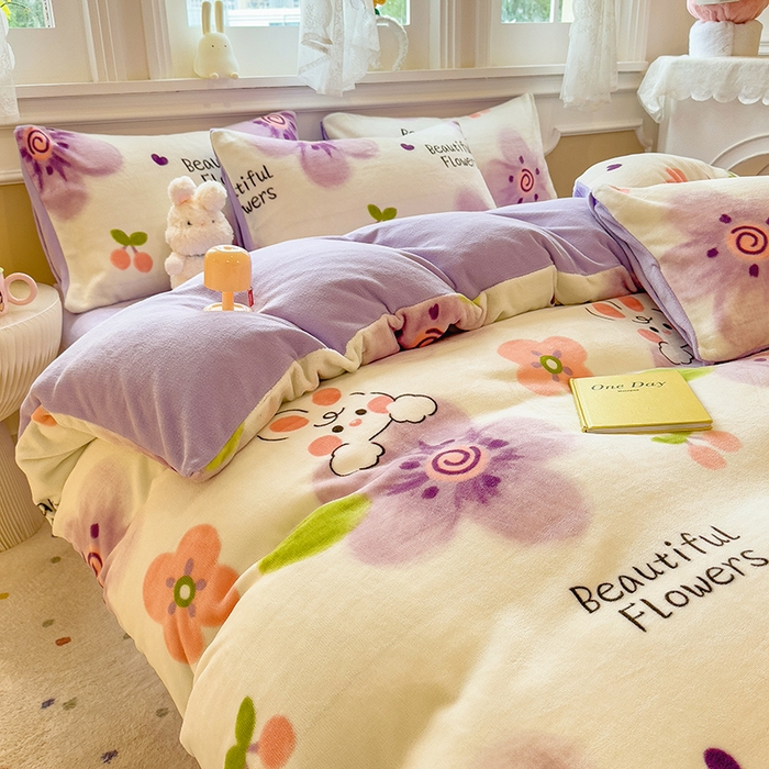 91家纺网 家纺一手货源 找家纺 摩妮卡 摩妮卡 2025新款加厚款小清新牛奶绒印花四件套床单款床笠单被套 花恬兔