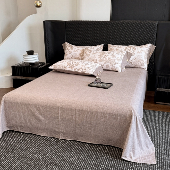 91家纺网 家纺一手货源 找家纺 晚爱家纺（原晚安家居） 2025新款A类原麻四件套纽扣款加厚双层纱仿亚麻套件四件套 秋意浓