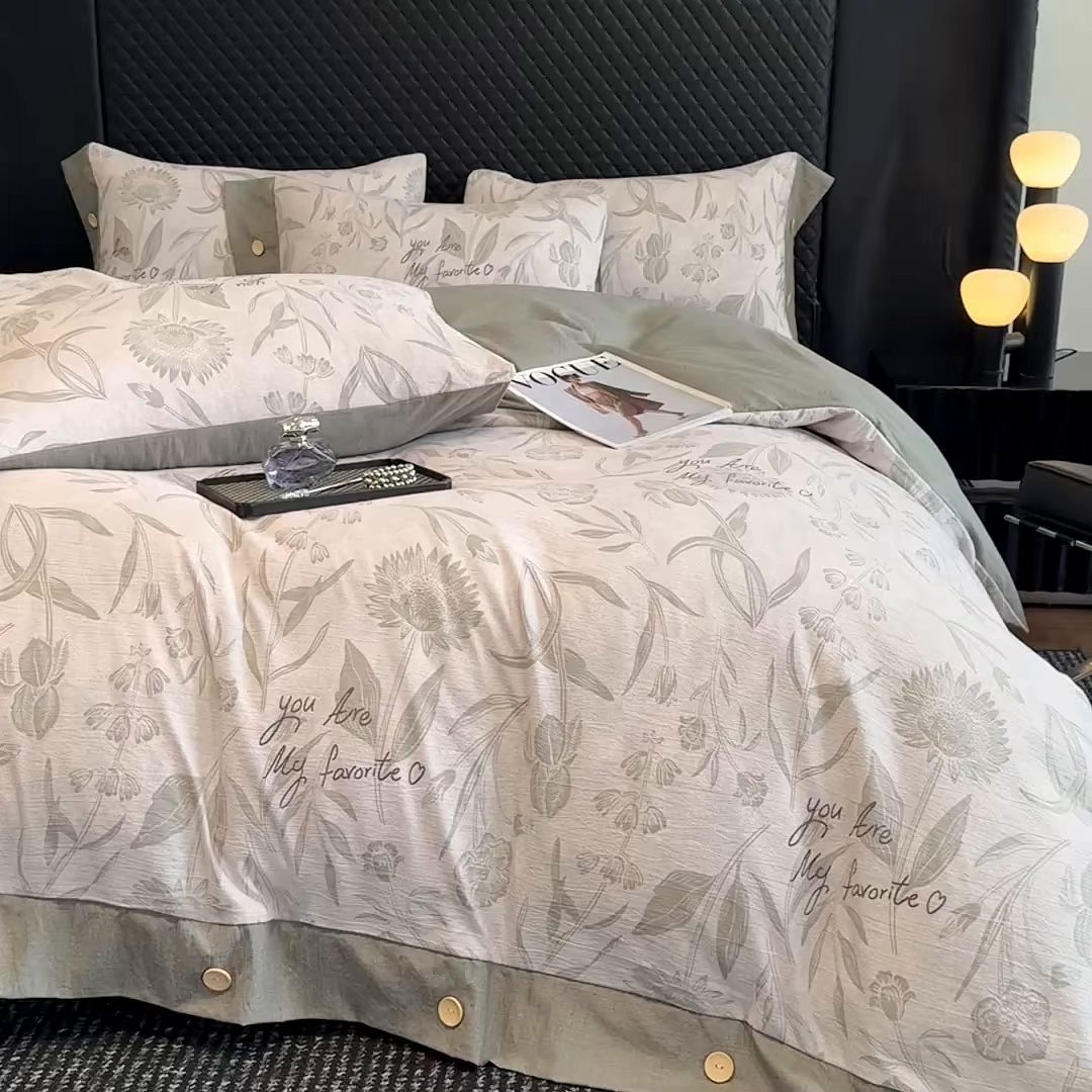 91家纺网 家纺一手货源 找家纺 晚爱家纺（原晚安家居） 2025新款A类原麻四件套纽扣款加厚双层纱仿亚麻套件四件套 向阳花开