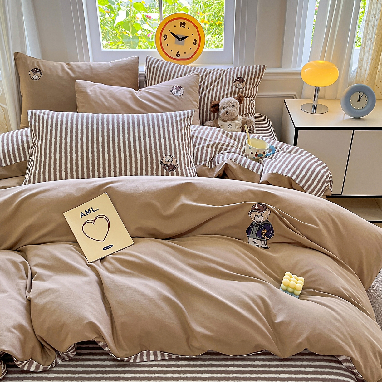 91家纺网 家纺一手货源 找家纺 大境 2025秋冬专版刺绣A类全棉磨毛四件套三件套 篮球小熊-暖咖