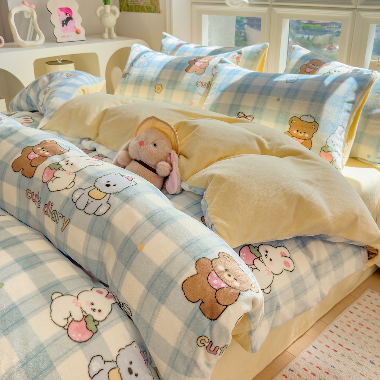 91家纺网 家纺一手货源 找家纺 摩妮卡 摩妮卡 2025新款加厚款小清新牛奶绒印花四件套床单款床笠单被套 萌宠汇