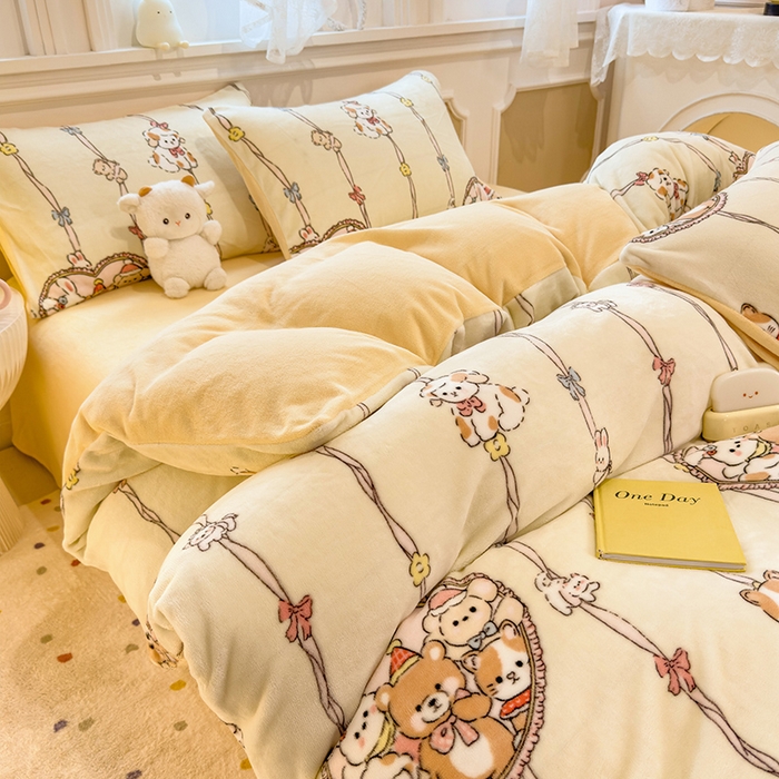91家纺网 家纺一手货源 找家纺 摩妮卡 摩妮卡 2025新款加厚款小清新牛奶绒印花四件套床单款床笠单被套 萌宠乐园
