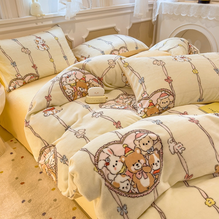 91家纺网 家纺一手货源 找家纺 摩妮卡 摩妮卡 2025新款加厚款小清新牛奶绒印花四件套床单款床笠单被套 萌宠乐园