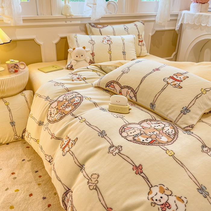 91家纺网 家纺一手货源 找家纺 摩妮卡 摩妮卡 2025新款加厚款小清新牛奶绒印花四件套床单款床笠单被套 萌宠乐园