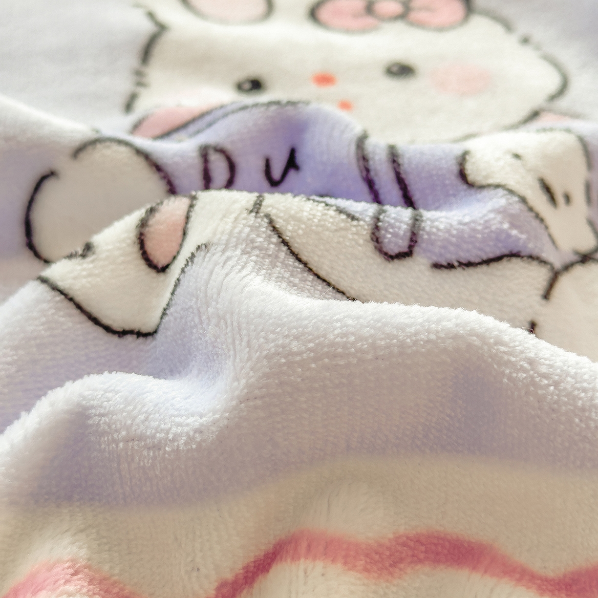 91家纺网 家纺一手货源 找家纺 摩妮卡 摩妮卡 2025新款加厚款小清新牛奶绒印花四件套床单款床笠单被套 萌兔小屋