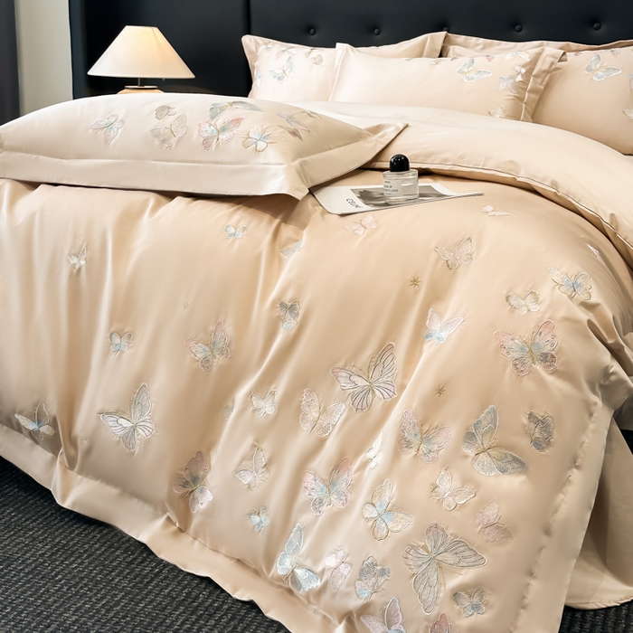 91家纺网 家纺一手货源 找家纺 博纳家纺 2025新款亲服棉宽边高级简奢款绣花四件套-漫山花野 香槟