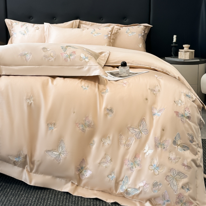 91家纺网 家纺一手货源 找家纺 博纳家纺 2025新款亲服棉宽边高级简奢款绣花四件套-漫山花野 香槟