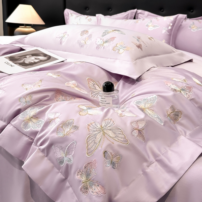 91家纺网 家纺一手货源 找家纺 博纳家纺 2025新款亲服棉宽边高级简奢款绣花四件套-漫山花野 香芋紫