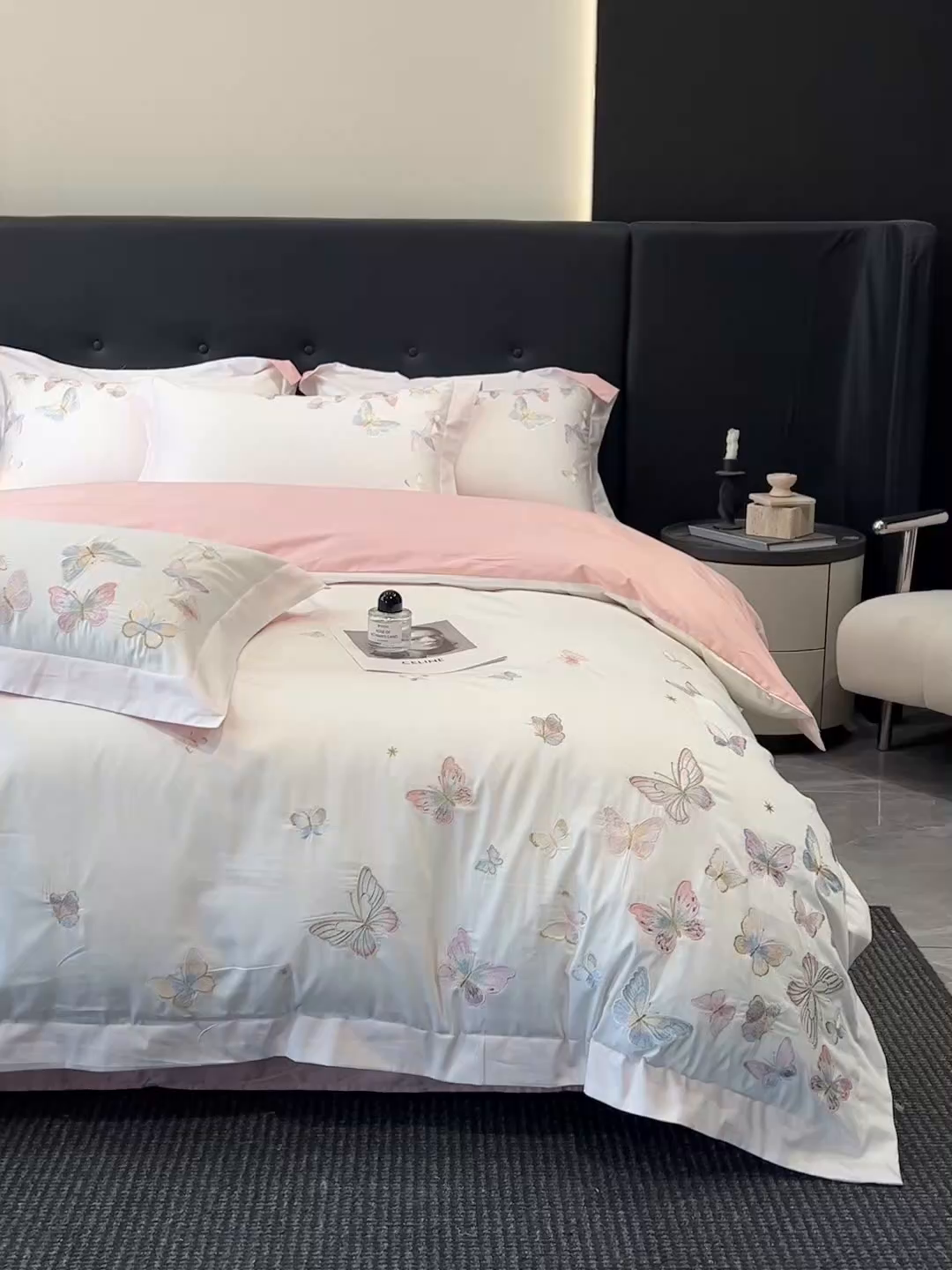 91家纺网 家纺一手货源 找家纺 博纳家纺 2025新款亲服棉宽边高级简奢款绣花四件套-漫山花野 象牙白