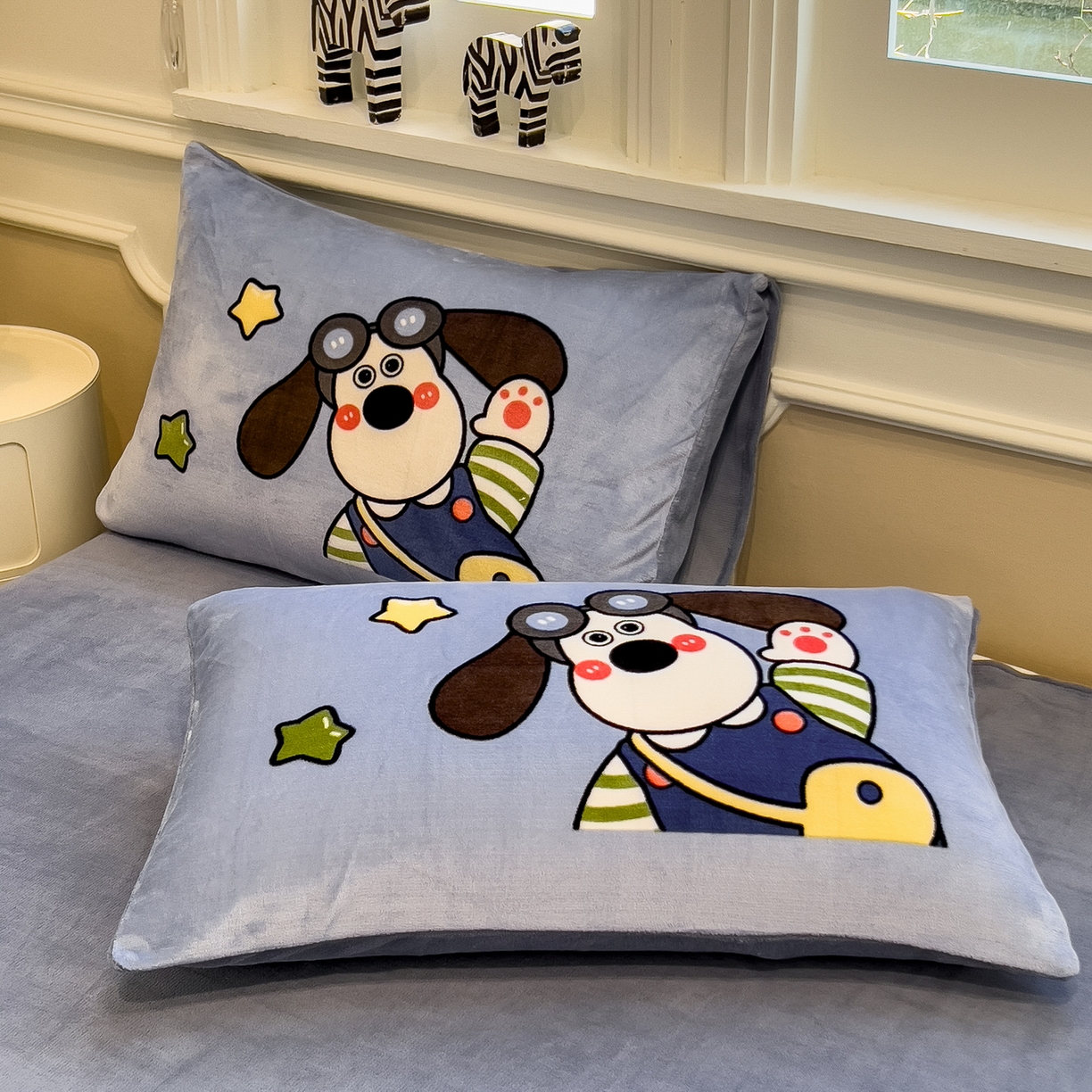 91家纺网 家纺一手货源 找家纺 （总）丝羽坊 2025新款A类大版牛奶绒印花四件套